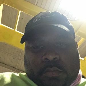 Meet your Posher, Troy